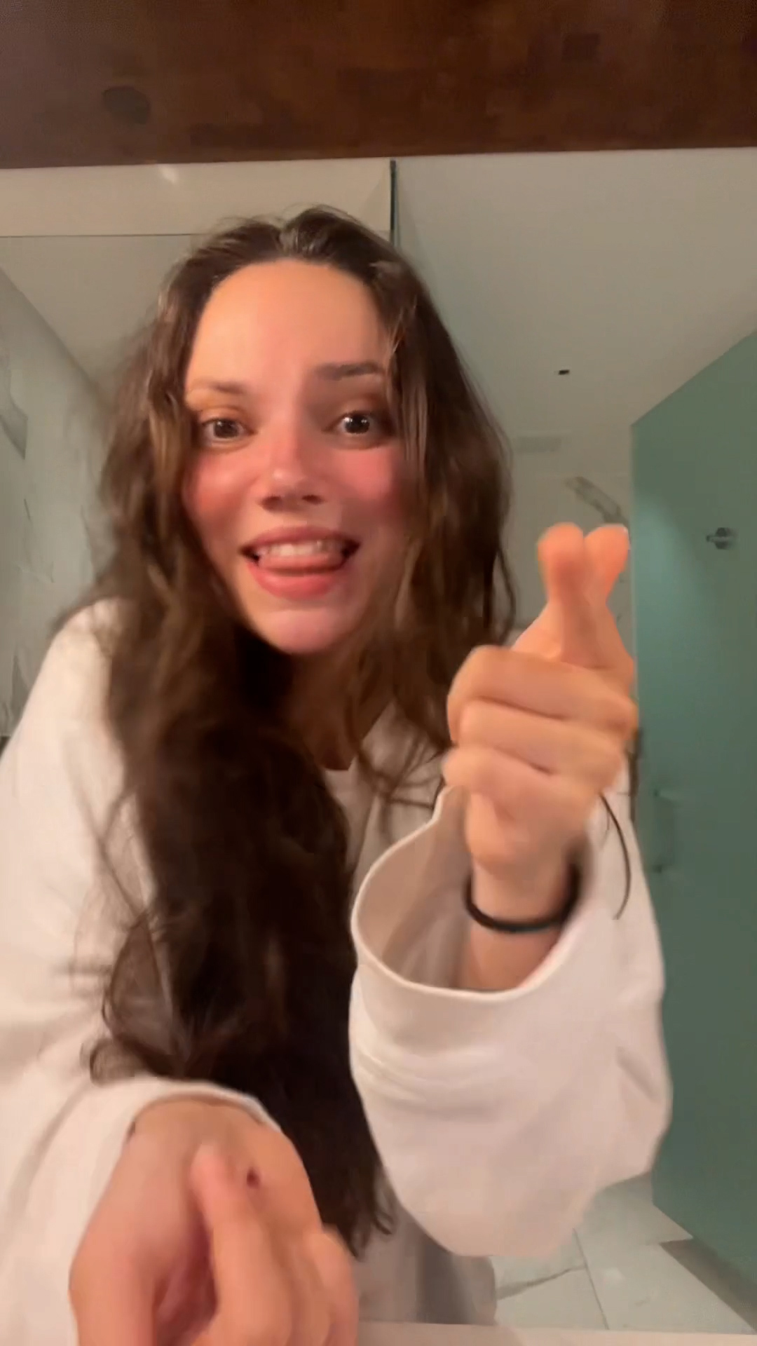 Dafnefeetworld (Dafne Keen) Viral video  so hot